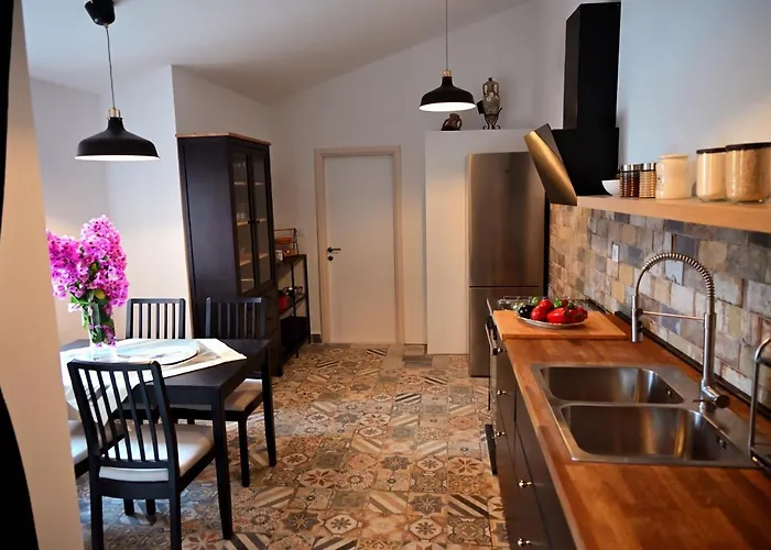 Rubi * دوبروفينك